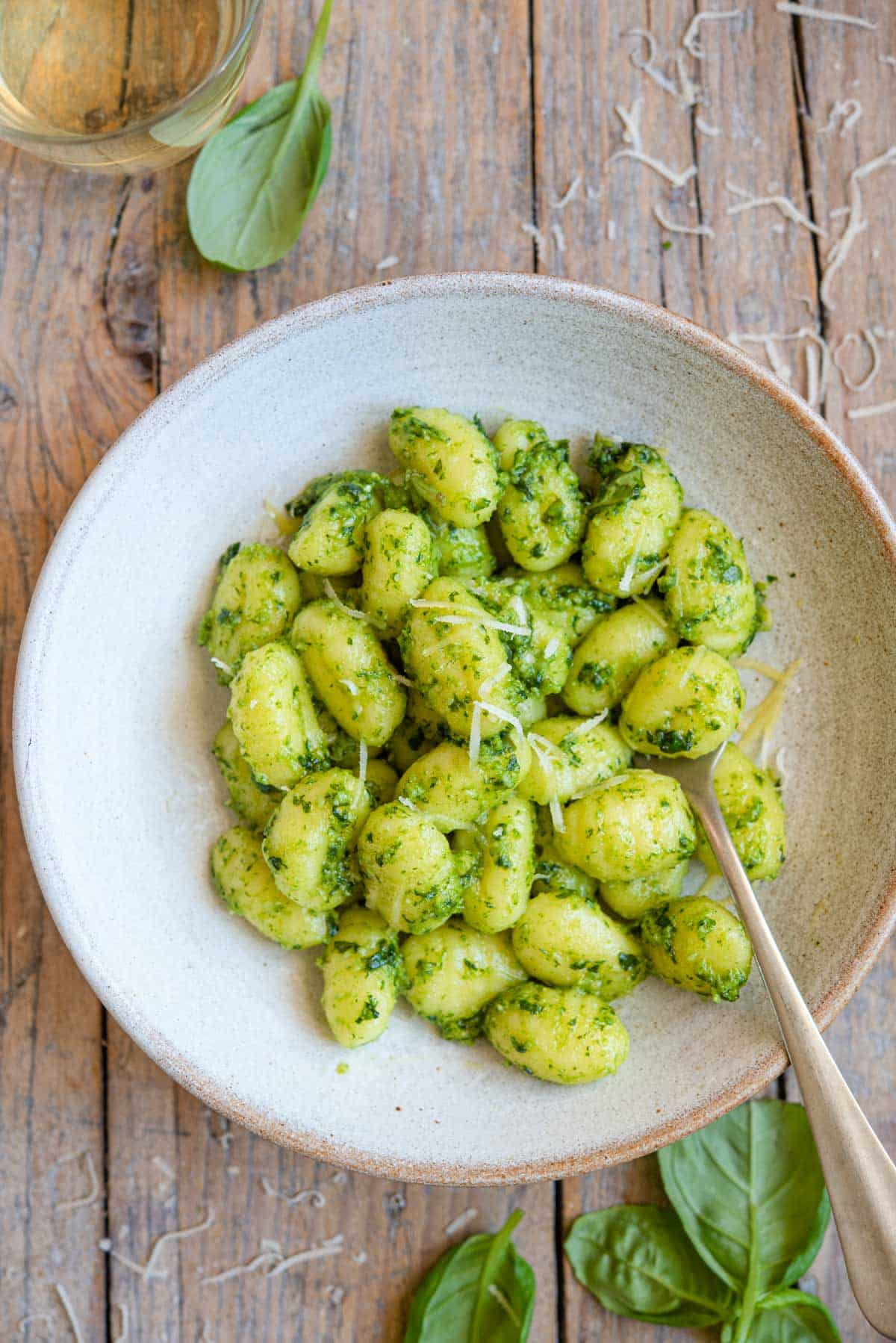 Creamy Pesto Verde Gnocchi (gluten free)