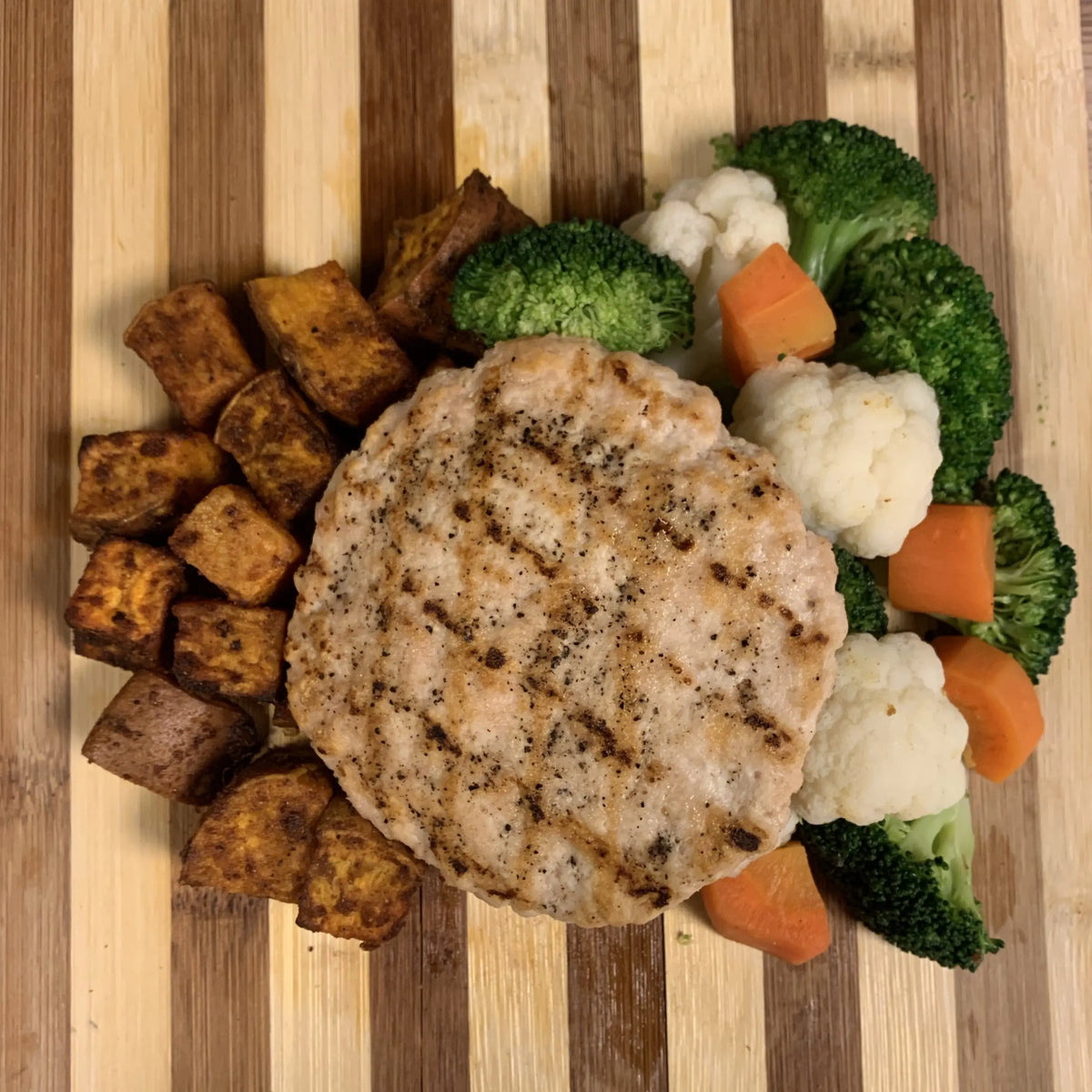 Turkey Patty, Sweet Potato, Mixed Vegetables Meal Meal Prep Ottawa