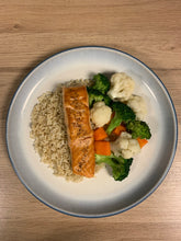 Load image into Gallery viewer, Salmon, Brown Rice, Mixed Vegetables Meal